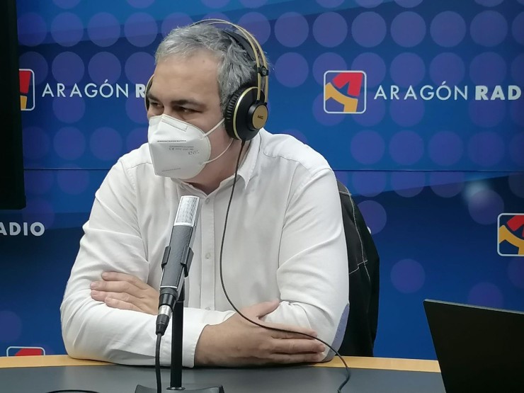 El epidemiólogo Nacho de Blas en el estudio de Aragón Radio.