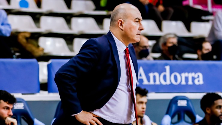 Jaume Ponsarnau, durante un partido al frente de Casademont. Foto: Liga ACB