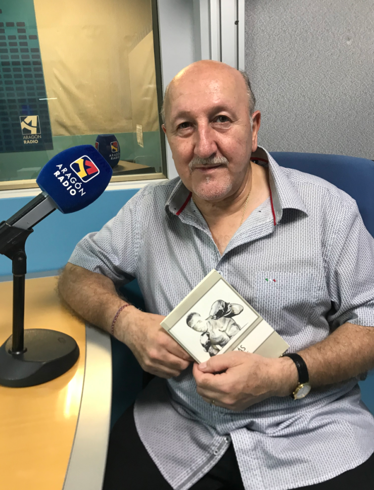 Entrevista a José A. Conde en Aragón Radio y su obra "Cuenta atrás"