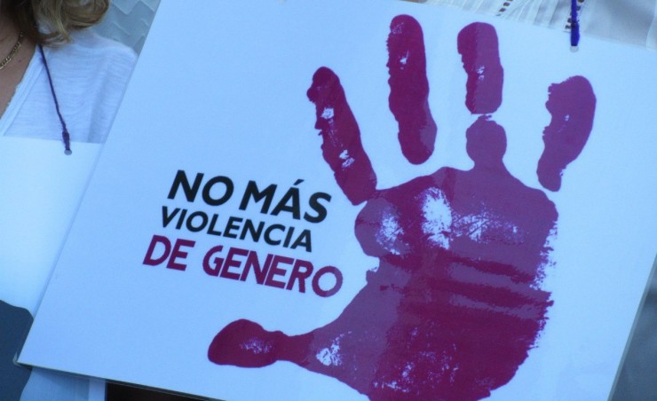 Pancarta que porta una mujer, durante una manifestación. / Foto: EP