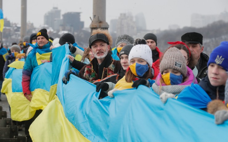 Ucranianos celebran el aniversario de la unificación de Ucrania el pasado 22 de enero.