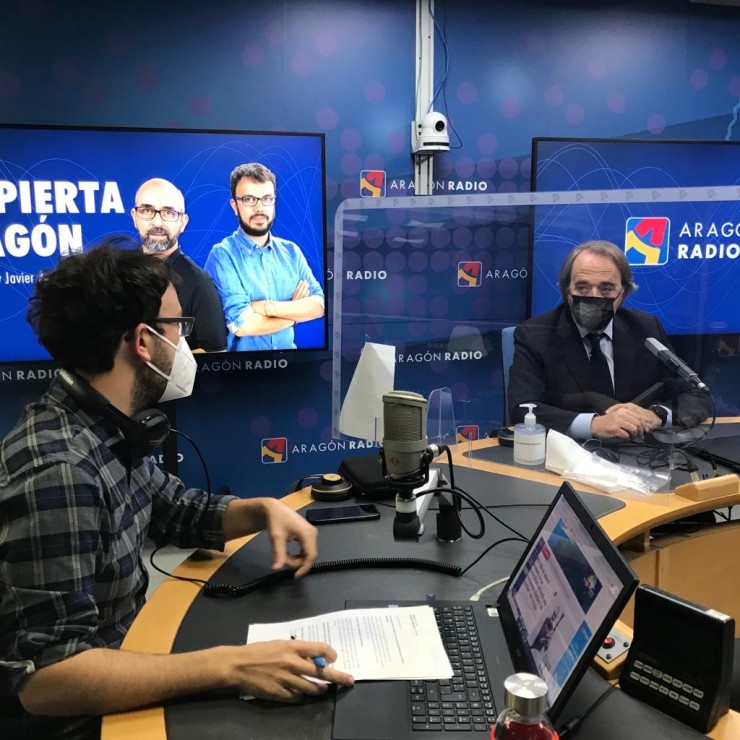 Carlos Pérez Anadón, durante la entrevista este viernes en Aragón Radio.