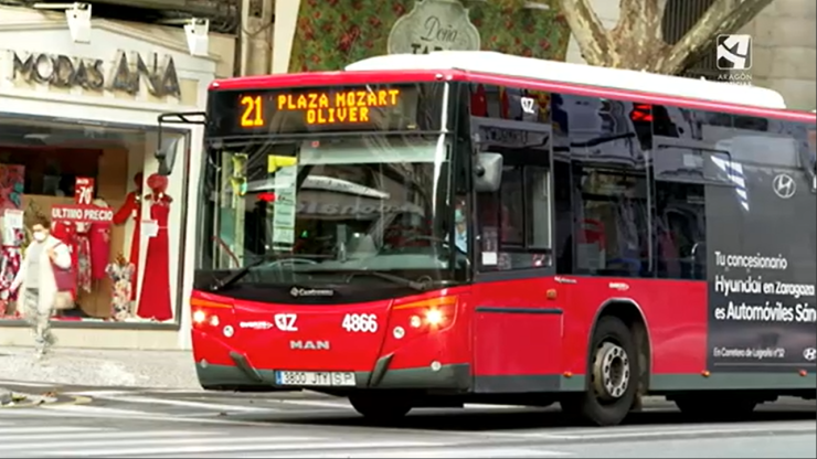 Imagen de archivo de una autobús urbano de Zaragoza.