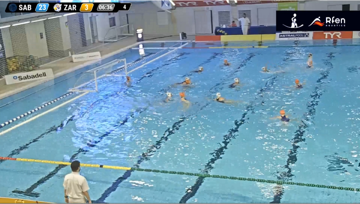 Una imagen del encuentro disputado este sábado en la piscina de Can Llong de Sabadell.