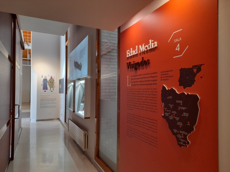 El Museo de Huesca ha renovado el espacio expositivo dedicado a la época visigoda. | Gobierno de Aragón