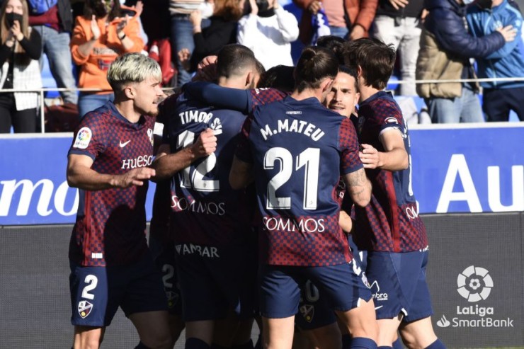 La SD Huesca celebra un gol en El Alcoraz