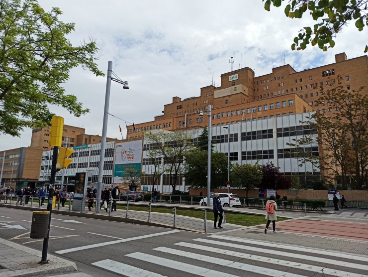 Fachada del Hospital Universitario Miguel Servet, en Zaragoza. / Europa Press