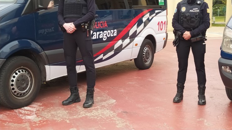 Agentes de la Policía Local de Zaragoza (Europa Press).