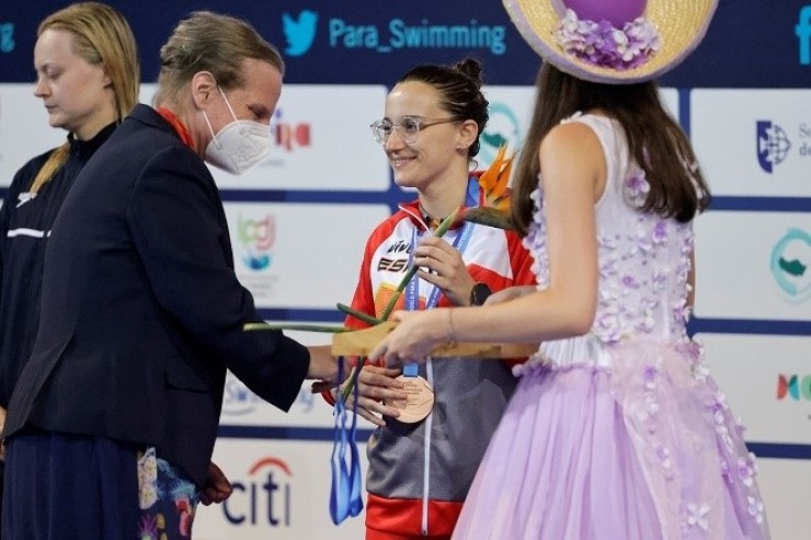 María Delgado durante la entrega de medallas. Foto: CSD