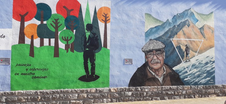 Uno de los murales de La Almunia, donde se puede ver el retrato de Labordeta. / CARTV