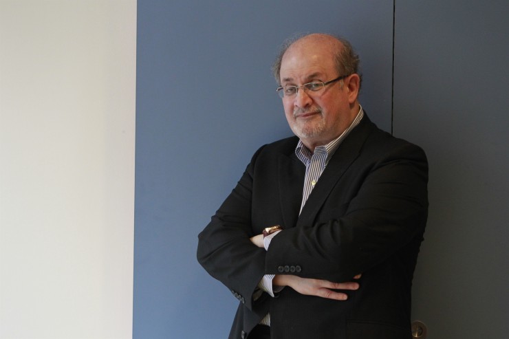 Photocall con el escritor Salman Rushdie con motivo de la publicación de 'Dos años, ocho meses y veintiocho noches'./ Europa Press