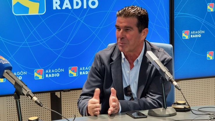 José Antonio Pradas, nuevo presidente Riegos Alto Aragón en los estudios de Aragón Radio.