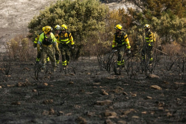 El Gobierno de Aragón da por extinguido el incendio declarado en Añón. / Infoar