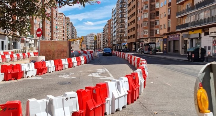 Las obras dejan solo un tramo de circulación por sentido en el tramo comprendido entre la avenida de Madrid y el paseo de Calanda.