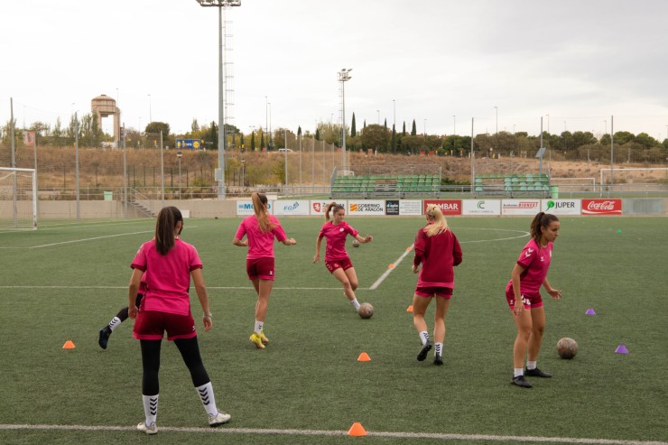 Las jugadoras del Zaragoza CFF en un entrenamiento reciente. Foto: Zaragoza CFF
