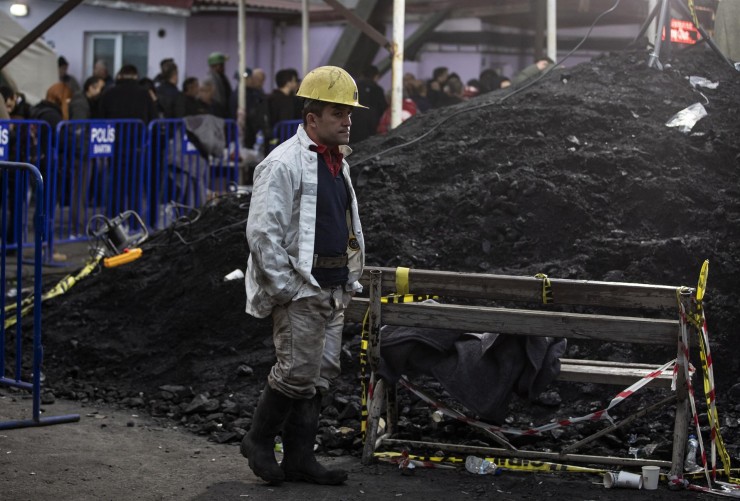 28 muertos tras la explosión de una mina de carbón en Turquía. / Erdem Sahin EFE