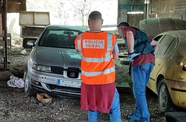 Momento de la inspección del vehículo en Ejea de los Caballeros. / Europa Press