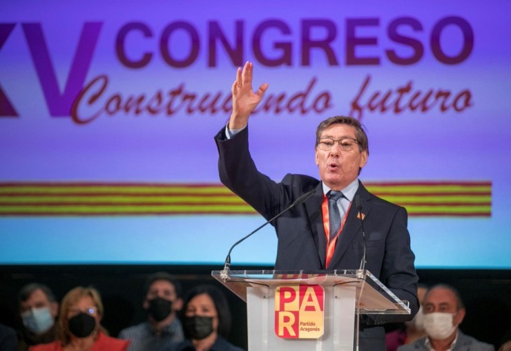 El presidente reelecto del Partido Aragonés (PAR), Arturo Aliaga, en la clausura del XV Congreso del partido EN 2021. / EFE.