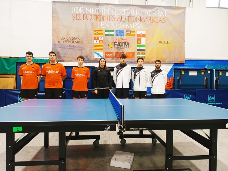Publimax CAI Santiago y School Zaragoza Contazara disputaron un intenso duelo en Segunda Nacional masculina.
