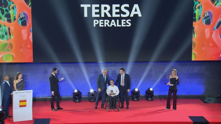 Teresa Perales, tras recibir el Premio Superación Femenino en la gala del COE.