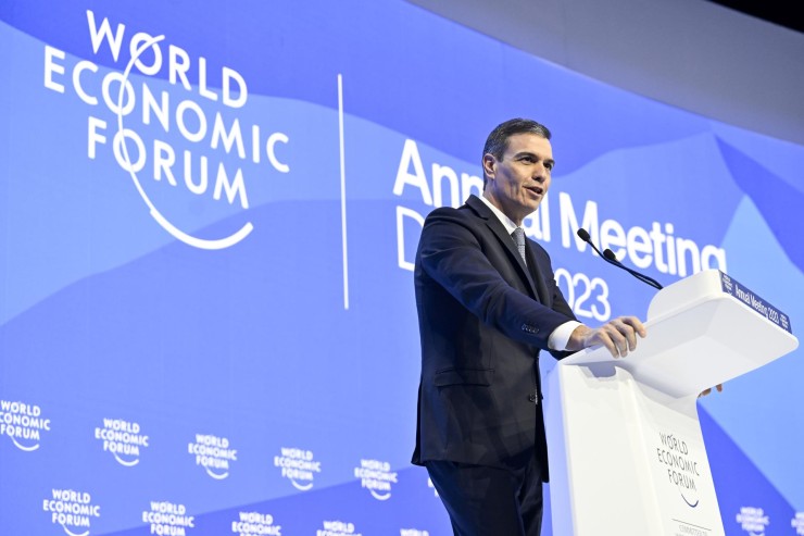Pedro Sánchez durante su intervención este martes en el Foro Económico de Davos. / EFE