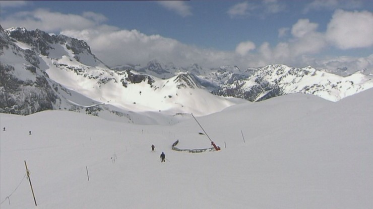 La Diputación de Huesca lidera un frente común en la defensa de la unión de estaciones de esquí.