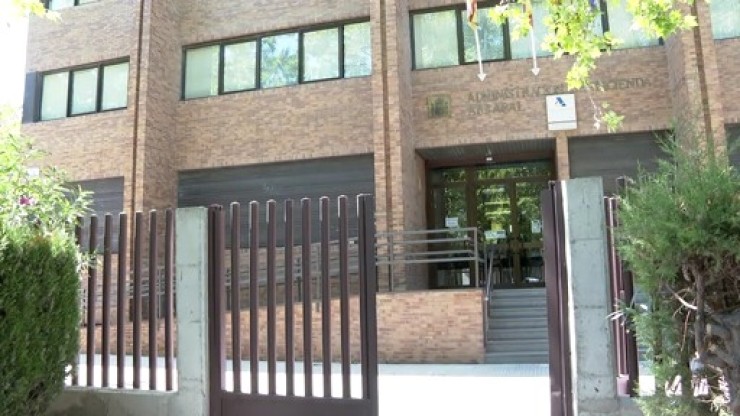 Sede de la Agencia Tributaria del barrio de El Arrabal en Zaragoza