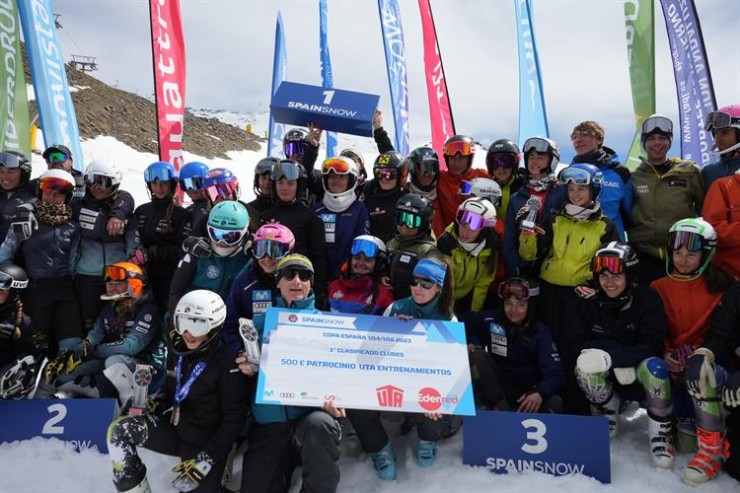 Los esquiadores del Club Esquí Jaca han vencido en la Copa de España U14 y U16.