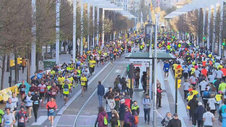 Este domingo se celebra el MANN Filter Maratón de Zaragoza 2023.