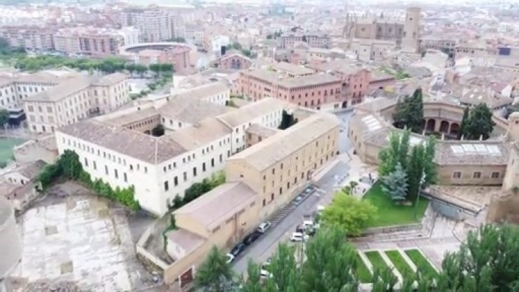 El Seminario de Huesca desde el aire.