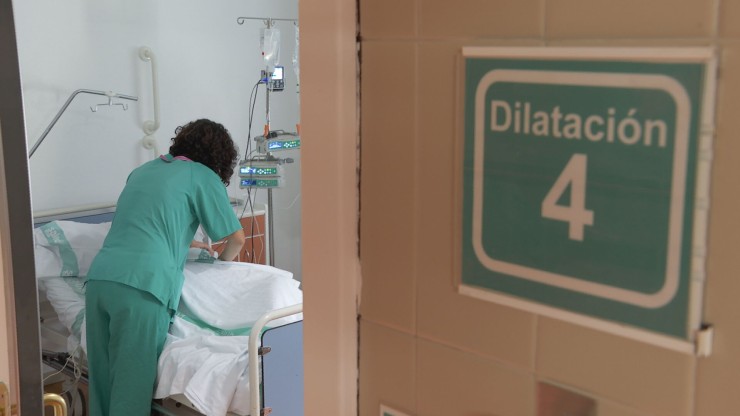 La media de matronas en los hospitales aragoneses está por debajo de la media nacional.