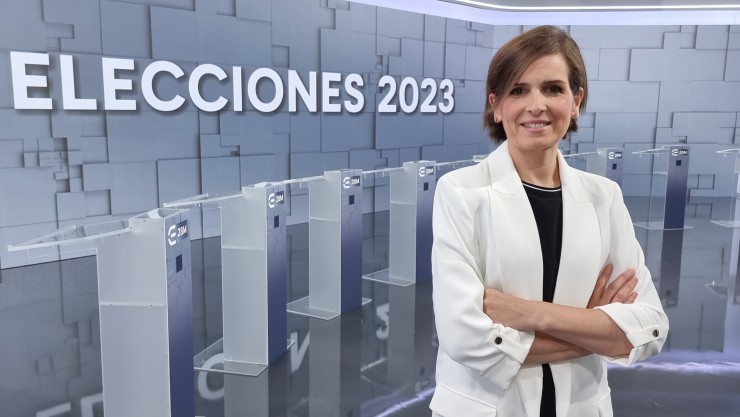 Ana Laiglesia, periodista de Aragón TV, moderadora del debate. / CARTV