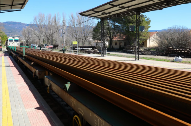 Imagen de las obras de renovación y mejora integral que se llearon a cabo en la línea ferroviaria entre Zaragoza y Canfranc. / Gobierno de Aragón