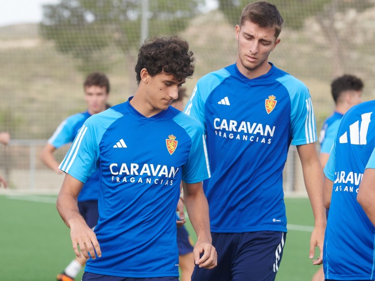 Aitor Mañas (izquierda) ya trabaja con el Deportivo Aragón.