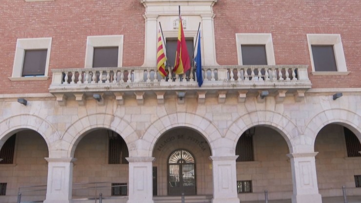 Fachada del Palacio de Justicia de Teruel.