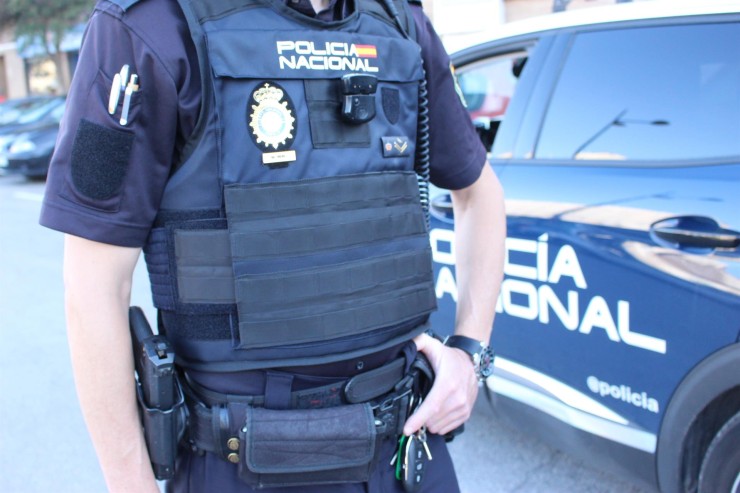 La Policía Nacional investiga una presunta violación grupal en Valencia. / Europa Press