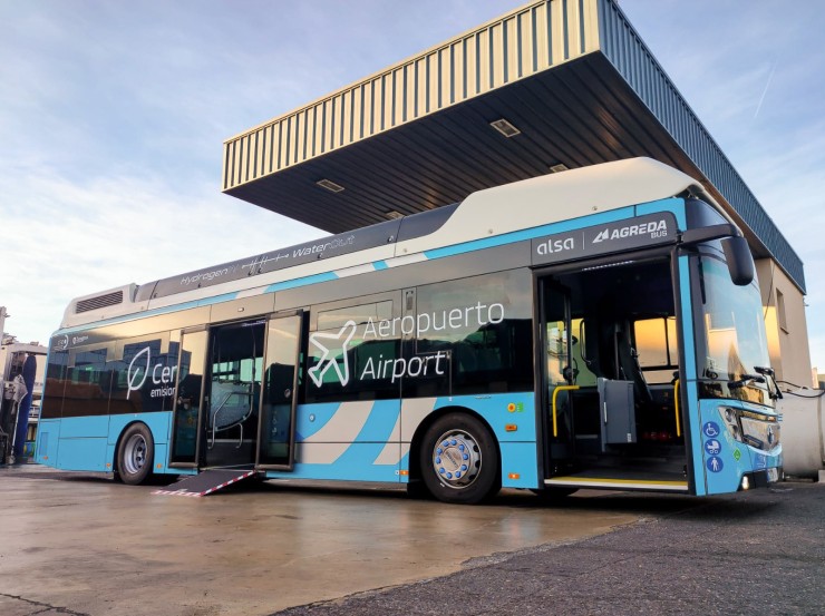 Un autobús de hidrógeno será el encargado de cubrir la línea Zaragoza - Aeropuerto