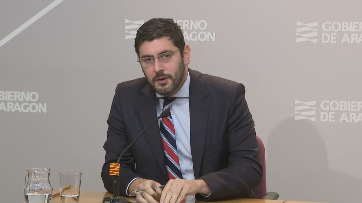 Alejandro Nolasco, durante la rueda de prensa que ha ofrecido en el edificio Pignatelli.