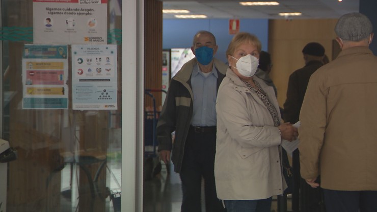 Las mascarillas ya son obligatorias en Aragón en los centros sanitarios.