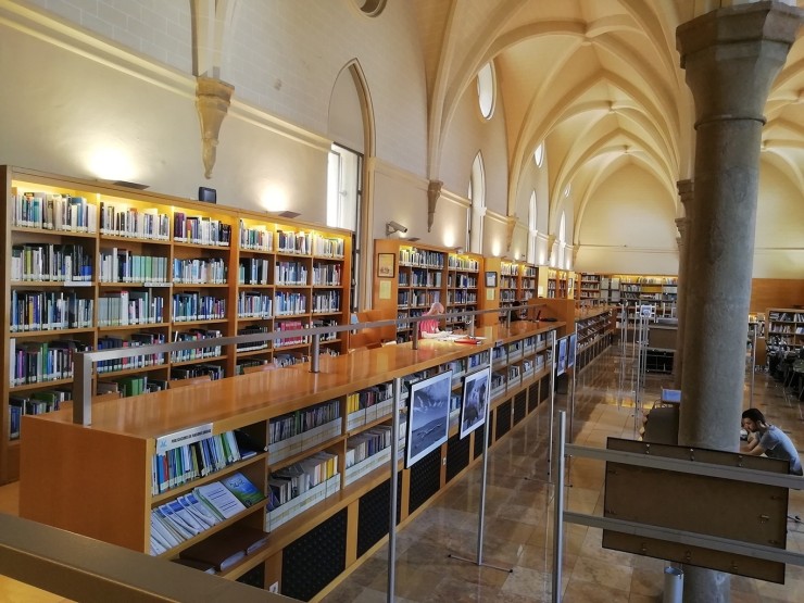 Interior de la Biblioteca Verde-Centro de Documentación del Agua y del Medio Ambiente de Zaragoza./ Europa Press