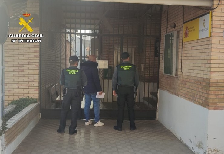 Detenidos dos vecinos del Bajo Cinca por el hurto de objetos metálicos. | Guardia Civil