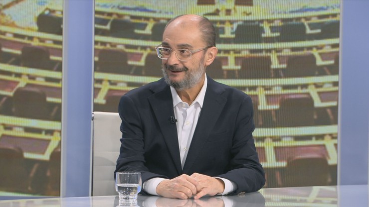 Javier Lambán, secretario general del PSOE Aragón y expresidente de la Comunidad, este viernes en Aragón TV.
