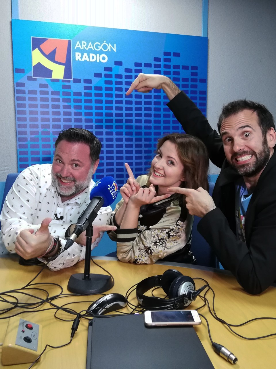 Imagen Javier Vázquez y Raquel Pardos en Aragón Radio