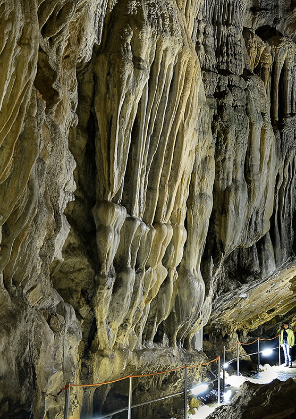 Imagen cueva-2.jpg