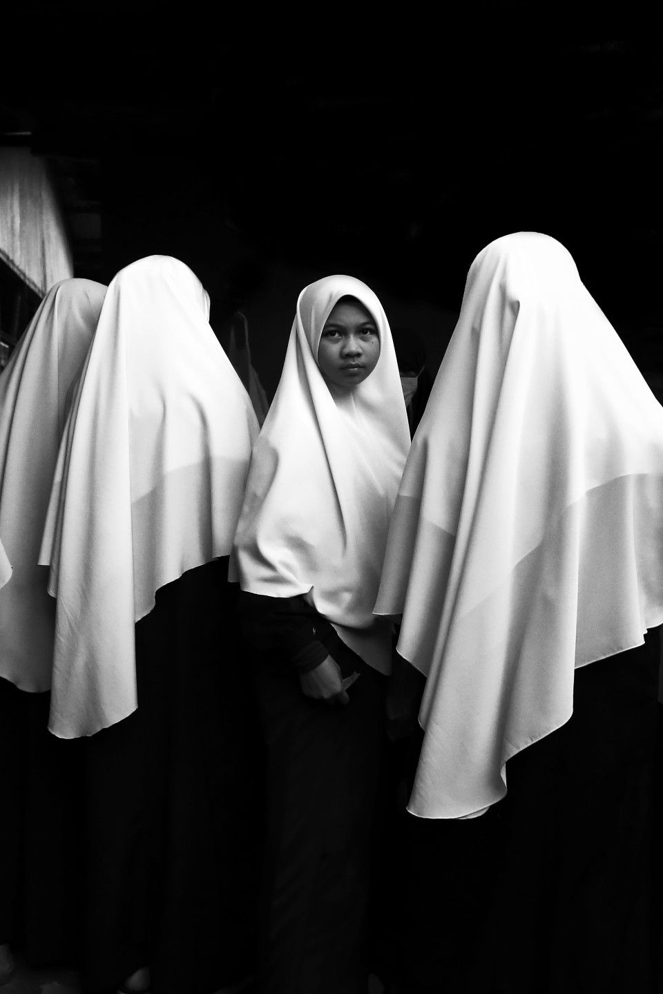 Imagen 1642494911_hijab-girl-de-wan-mohd-fadzli-w.-samsudin-terengganu-malaysia-ganador-categoria-retrato-7a-edicion.jpg