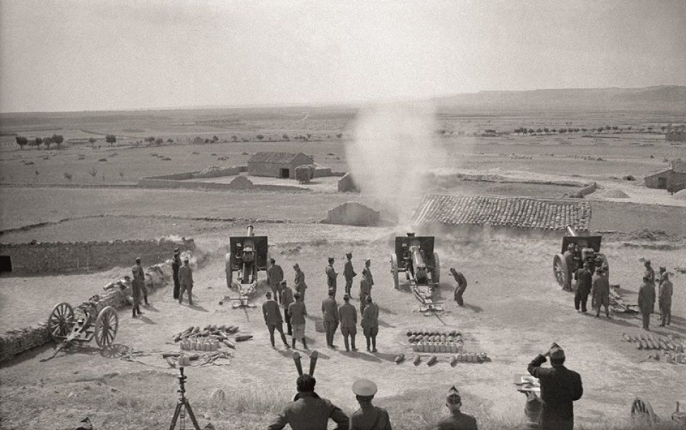 Imagen bateria-de-artilleria.-almudevar-huesca.-14-de-agosto-de-1936.jpg