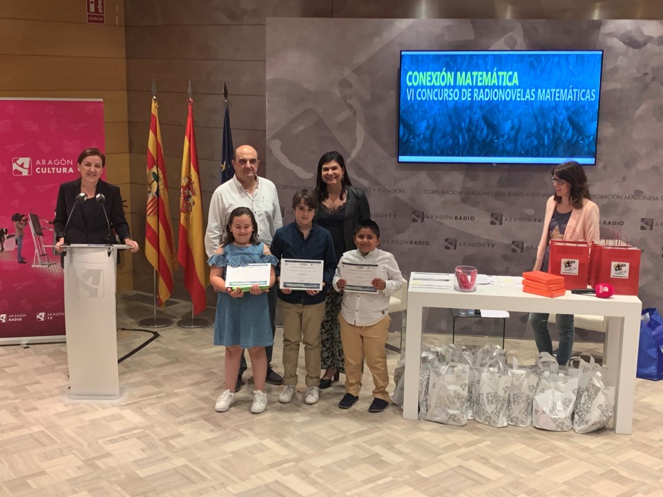 Imagen Escolares del colegio Calasancio de Zaragoza, con su trabajo ‘Adiós mates', fueron los ganadores en la categoría de Educación Primaria en la sexta edición del Concurso de Radionovelas Matemáticas