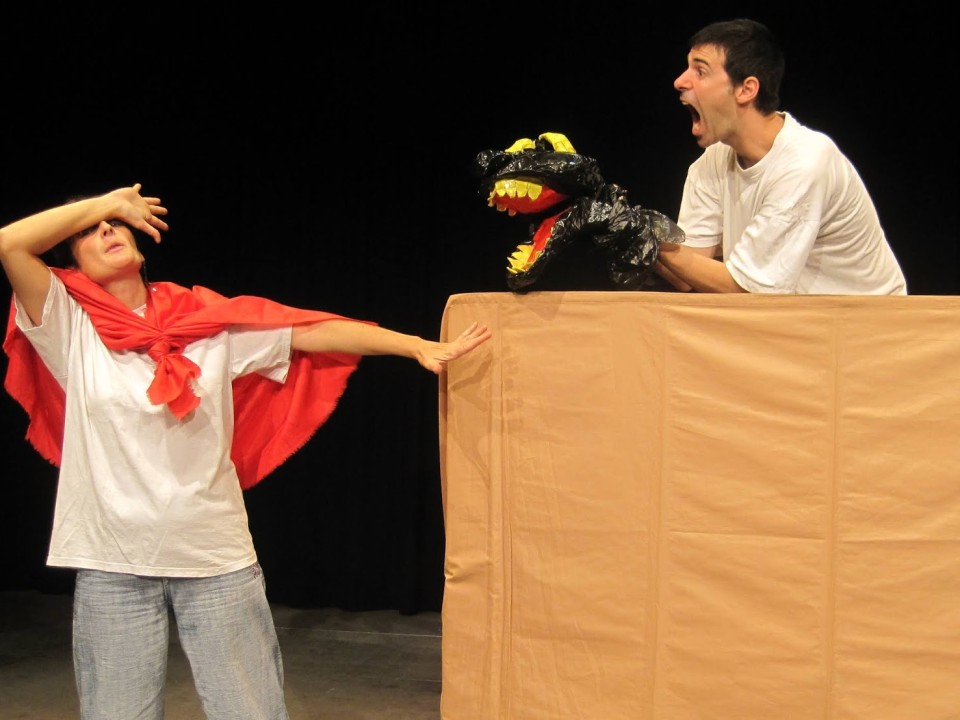 Imagen Escena de uno de los cuentos a dúo de Roberto Malo y Toche Menal