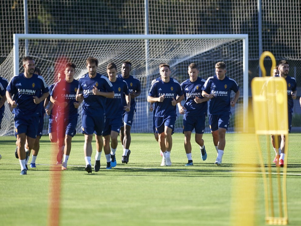 El Real Zaragoza continúa con su preparación de pretemporada - Nuestro ...